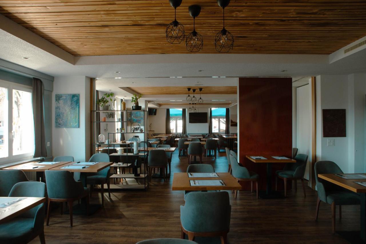 Hotel De L'Ours Courroux Екстериор снимка
